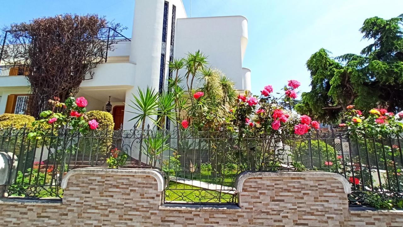 Villa Mary - Apartments Трани Екстериор снимка