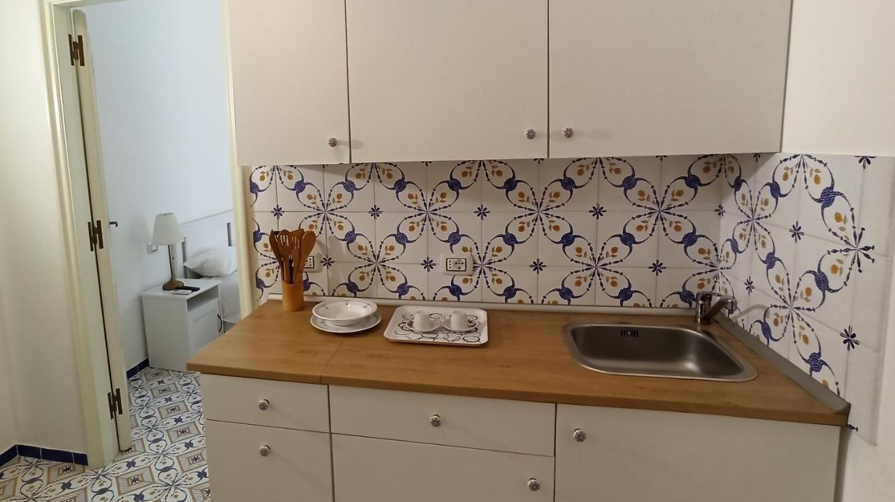 Villa Mary - Apartments Трани Екстериор снимка